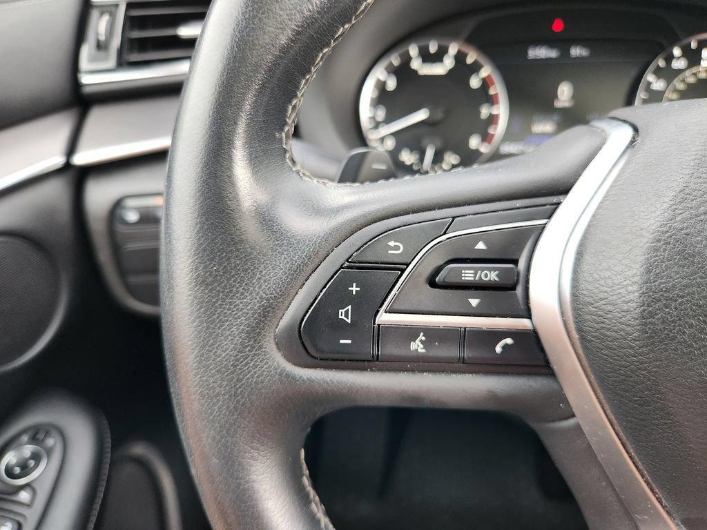 Used 2023 INFINITI QX50 Luxe AWD/4WD image 32