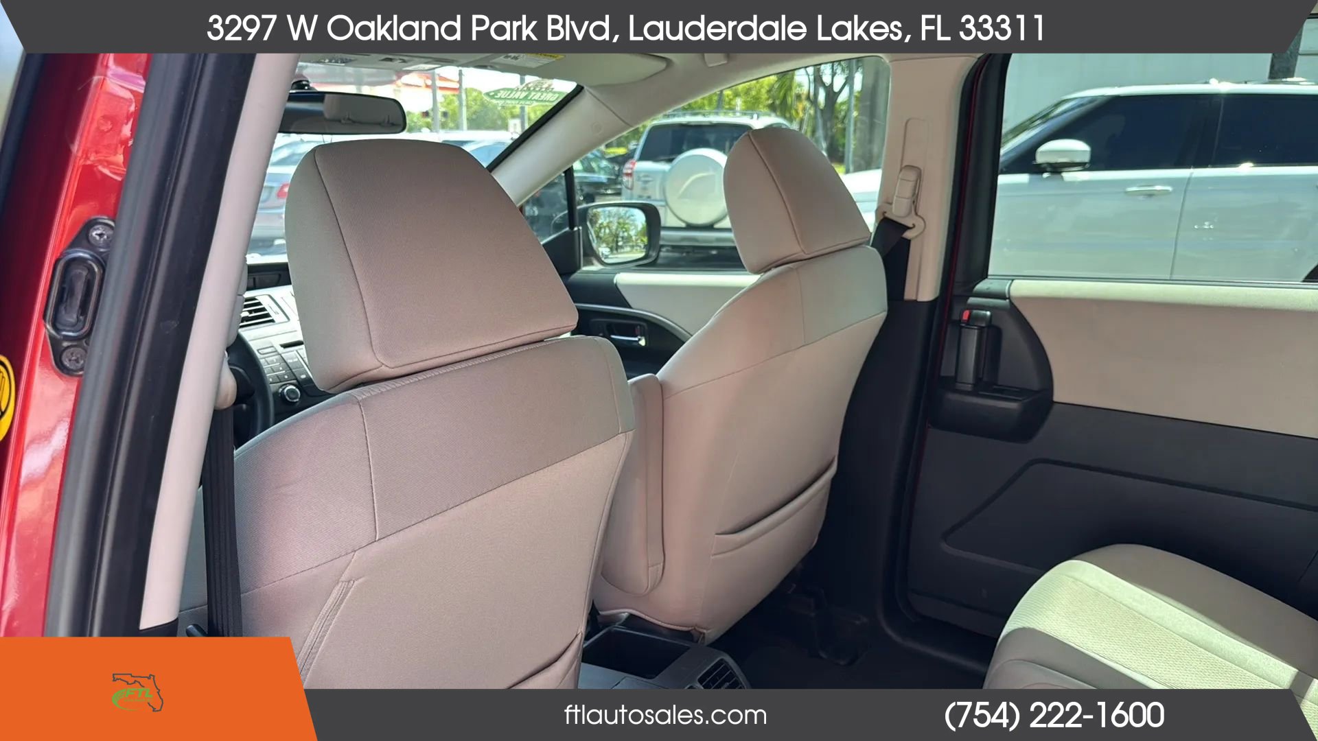 Used 2015 MAZDA MAZDA5 Sport FWD image 26