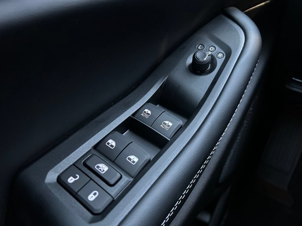 New 2025 Jeep Grand Cherokee 4WD image 21