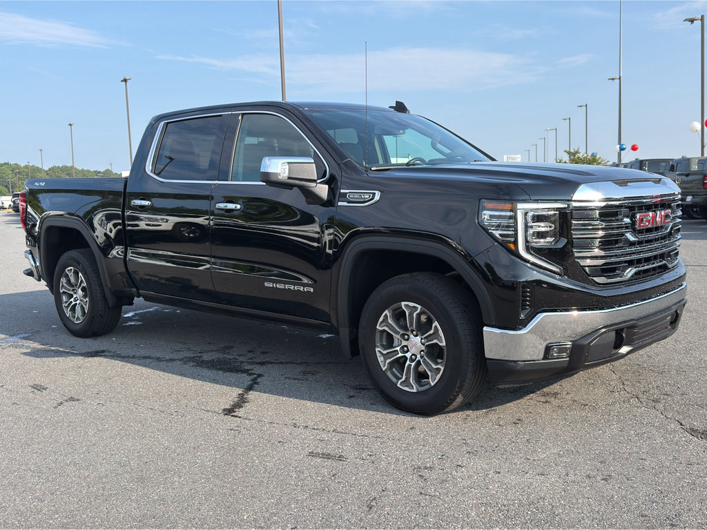 Used 2026 GMC Sierra 1500 SLT AWD/4WD image 2
