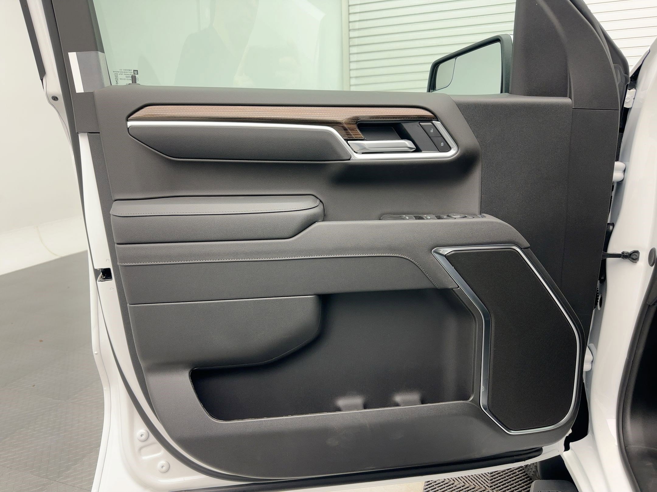 New 2026 Chevrolet Silverado 1500 LT w/ Leather Package image 21