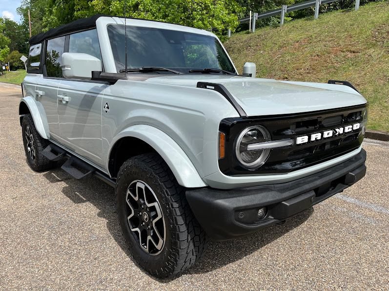 Used 2022 Ford Bronco Outer Banks AWD/4WD image 37