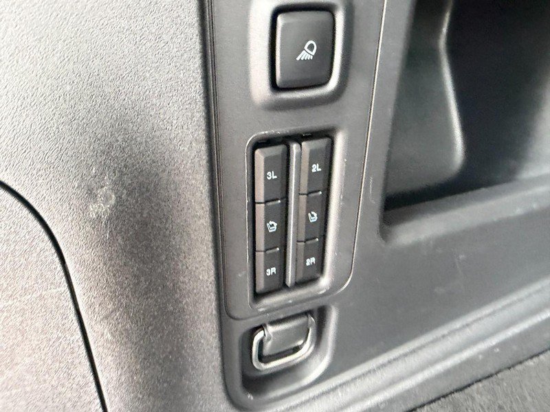 Used 2025 Ford Expedition Active AWD/4WD image 14