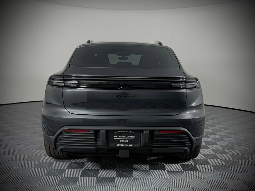 New 2024 Porsche Macan 4 Electric AWD/4WD image 9