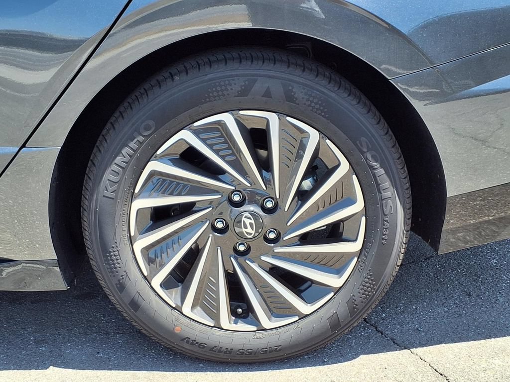 Certified 2026 Hyundai Sonata SEL FWD image 24