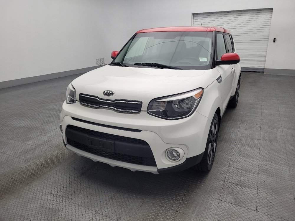 Used 2019 Kia Soul + image 15