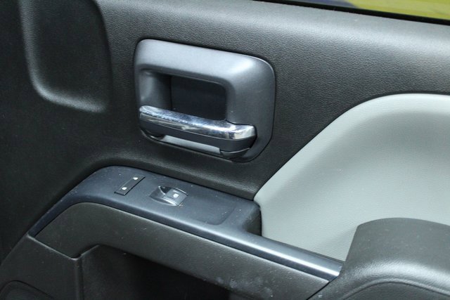 Used 2019 Chevrolet Silverado 1500 Custom w/ Custom Convenience Package image 9