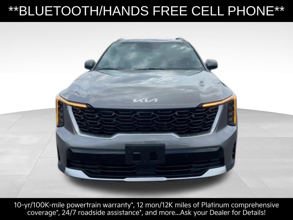 Certified 2025 Kia Sorento EX w/ EX Panoramic Sunroof Package AWD/4WD image 4
