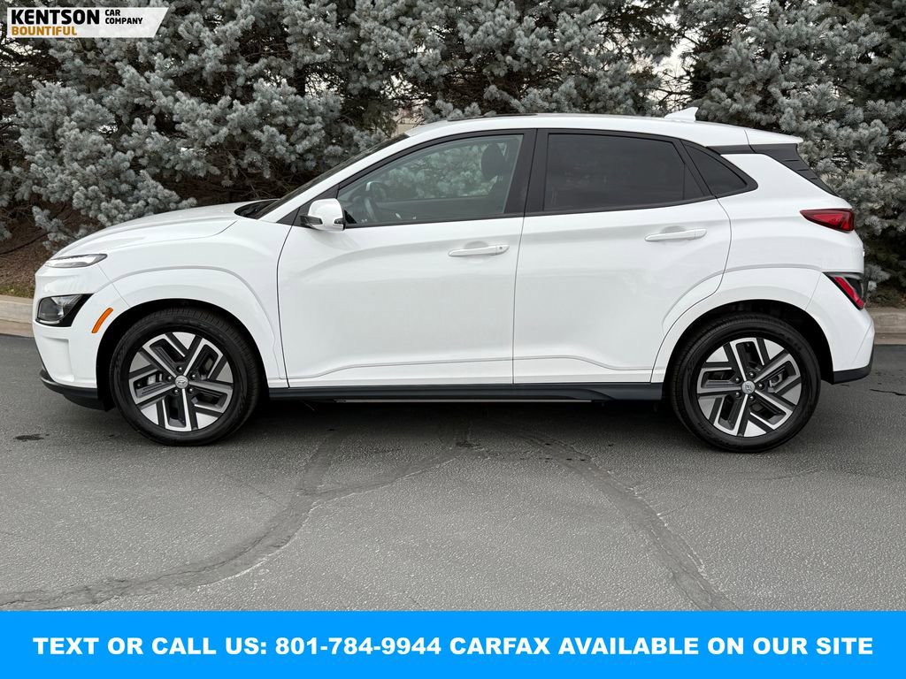 Used 2023 Hyundai Kona SEL w/ Cargo Package image 4