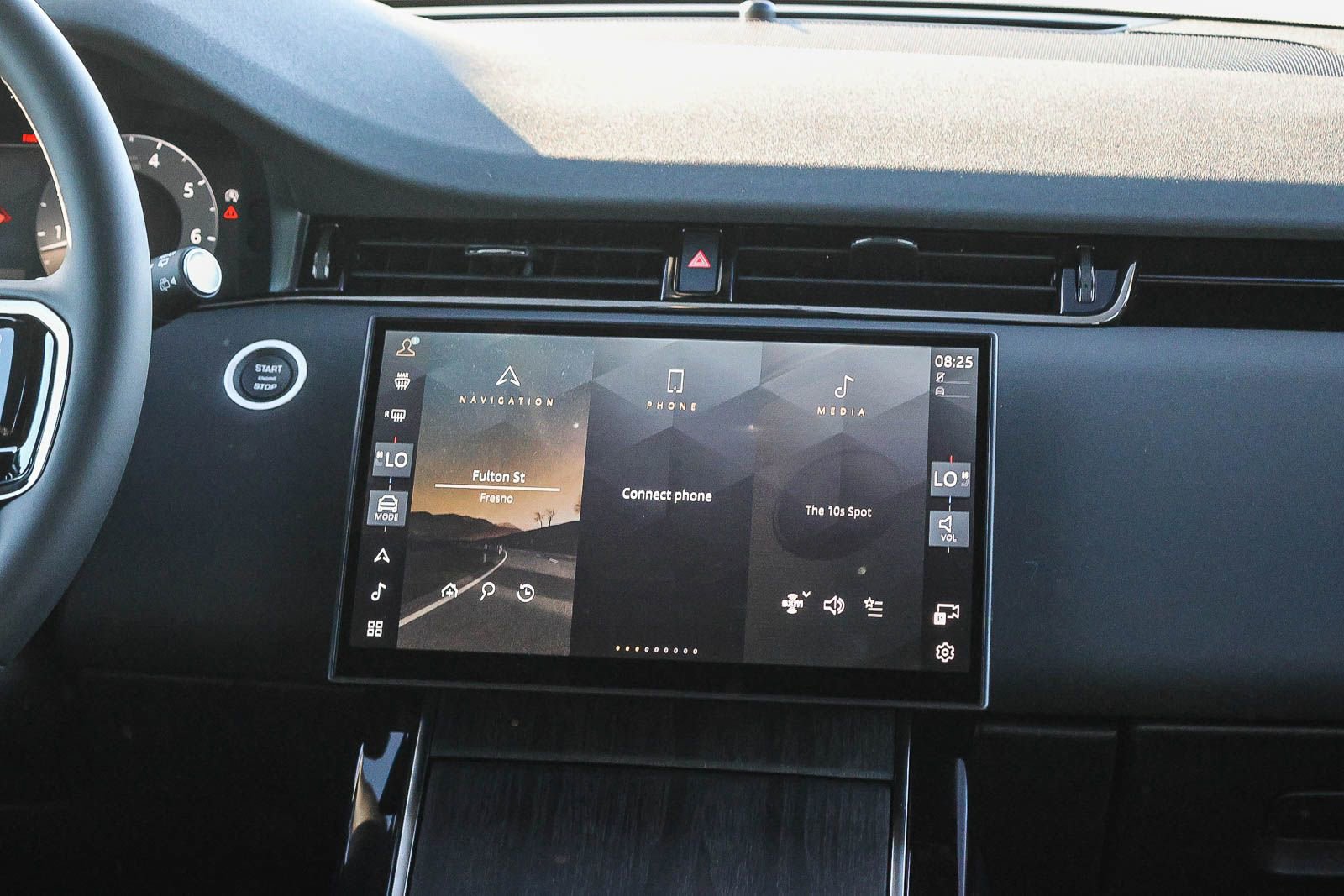 New 2026 Land Rover Range Rover Evoque S image 25