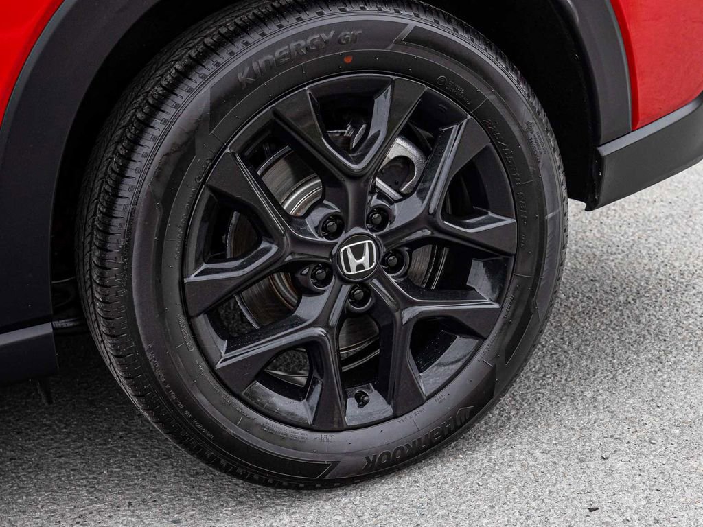 Used 2025 Honda HR-V Sport image 8