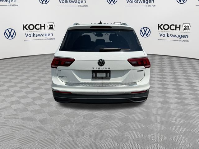 Used 2024 Volkswagen Tiguan SE AWD/4WD image 7