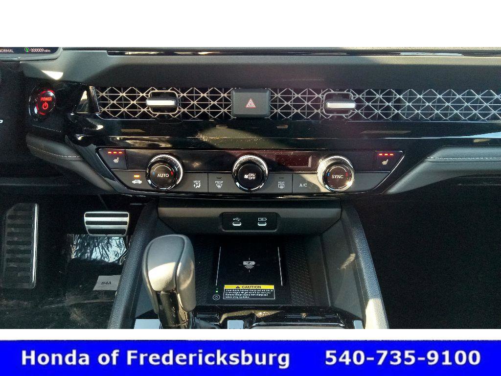 Certified 2025 Honda Accord Sport image 19