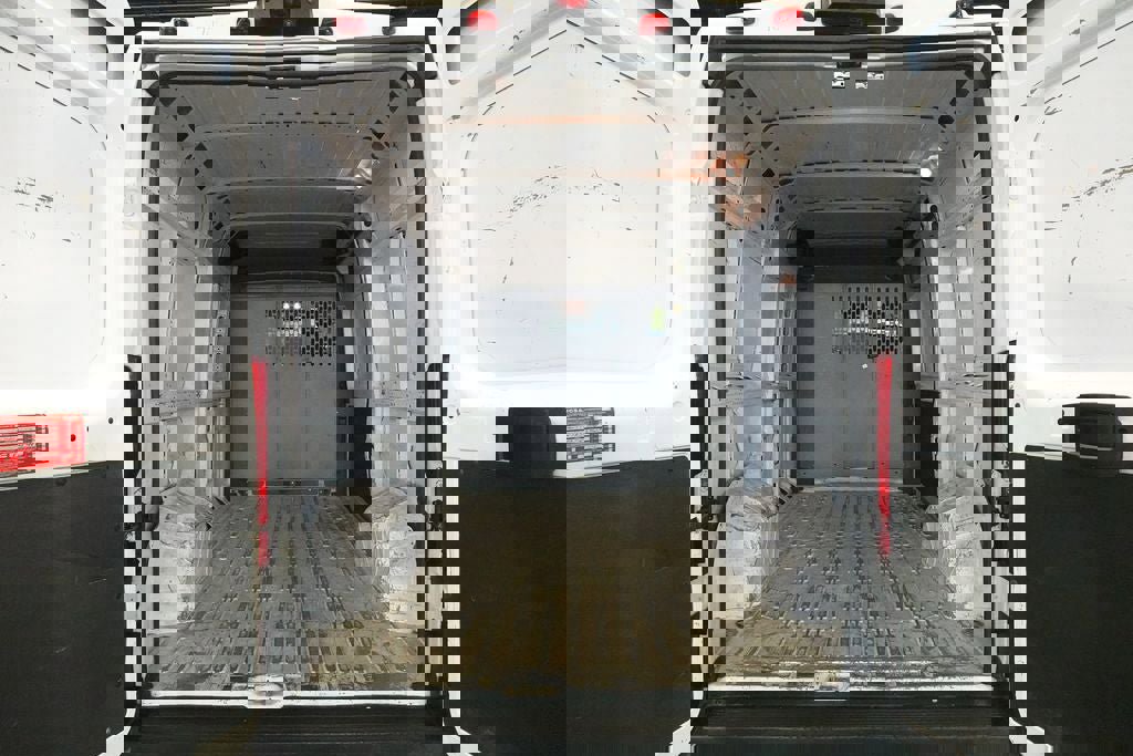 Used 2023 RAM ProMaster 2500 image 20