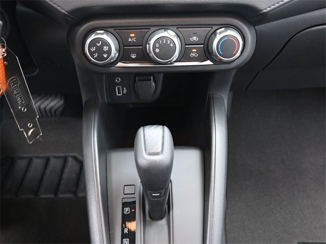 Used 2025 Nissan Versa S w/ Trunk Package image 21