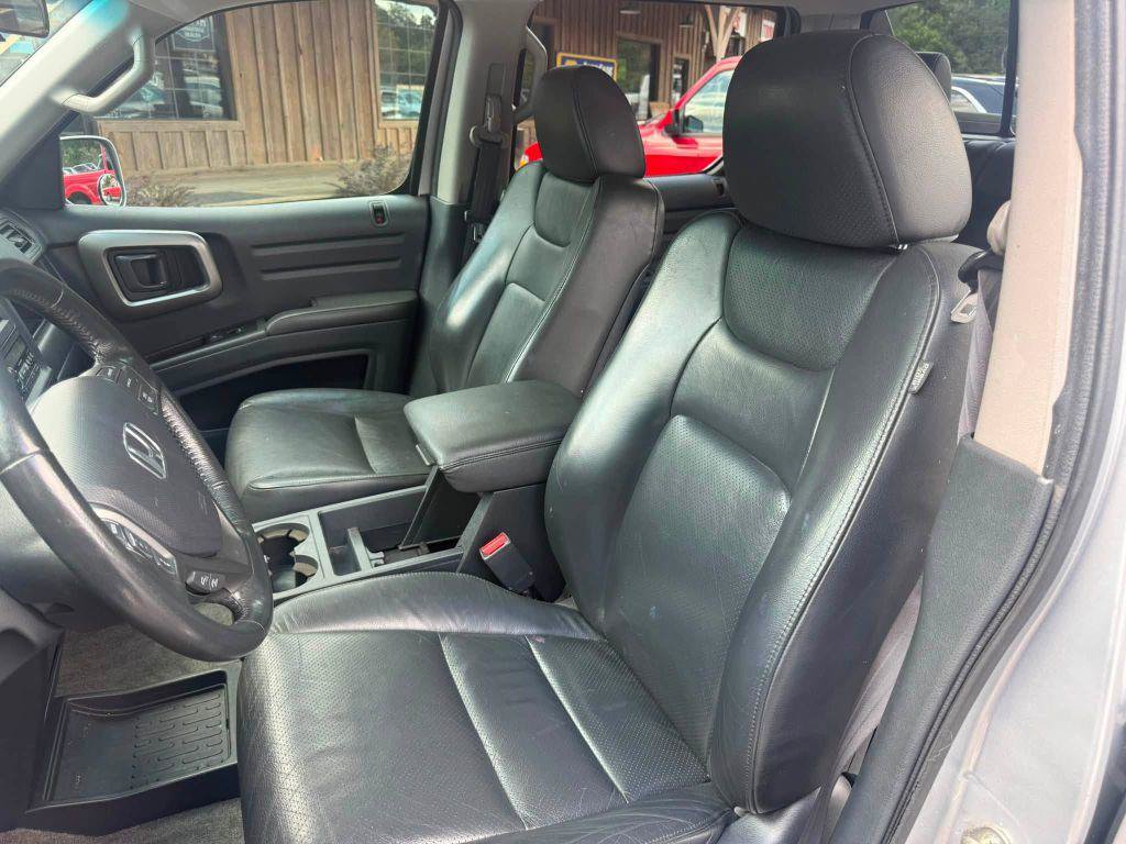 Used 2011 Honda Ridgeline RTL image 16