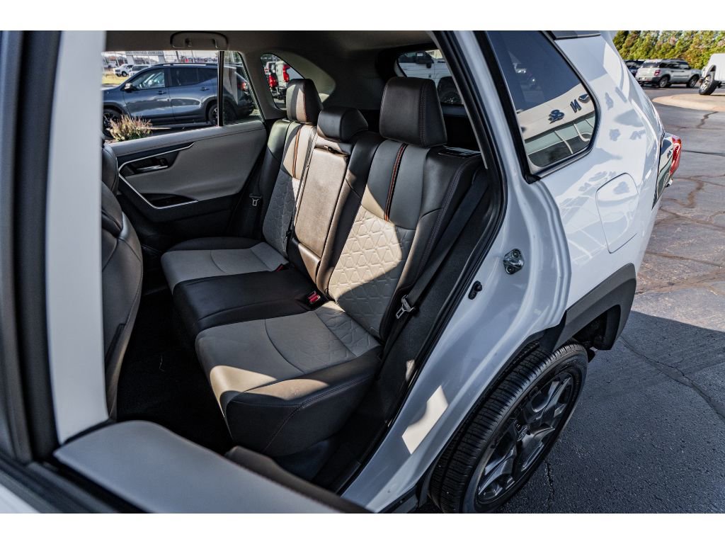 Used 2023 Toyota RAV4 Adventure image 24