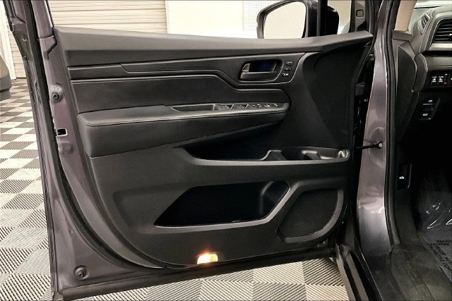 Used 2025 Honda Odyssey EX-L image 20