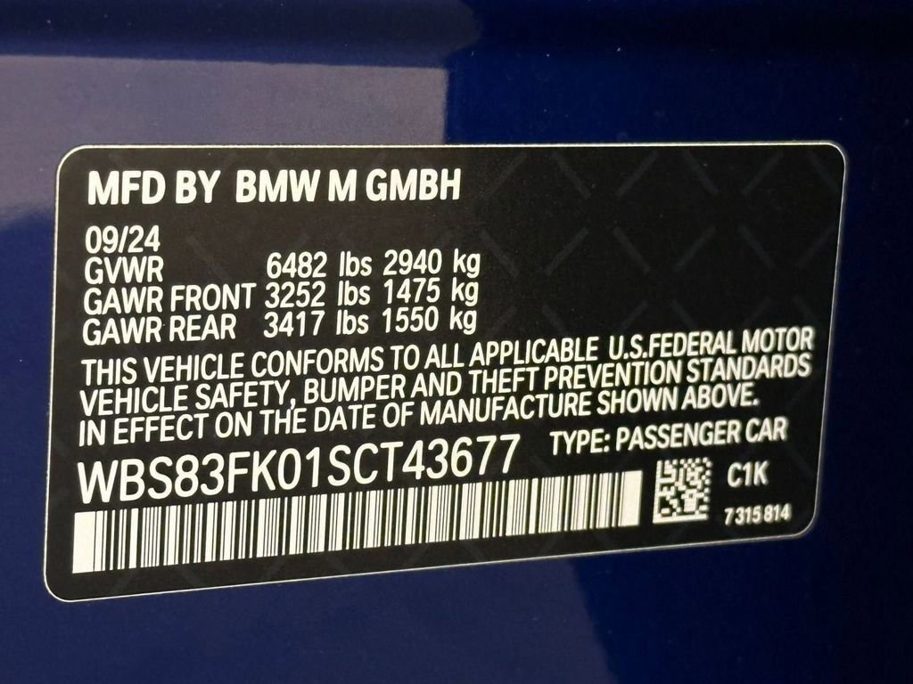 Used 2025 BMW M5 w/ Carbon Package image 41