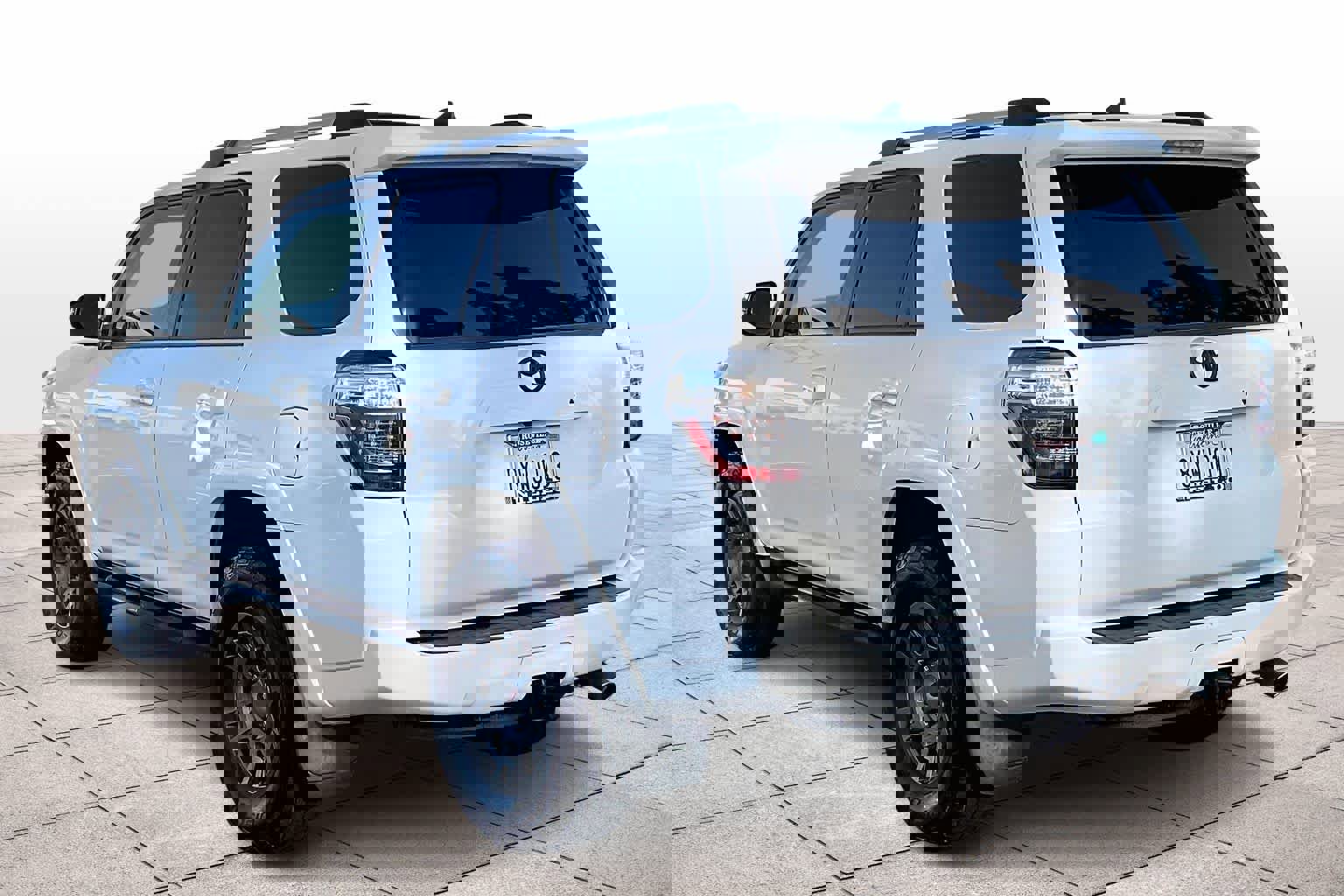 Used 2020 Toyota 4Runner SR5 Premium image 14