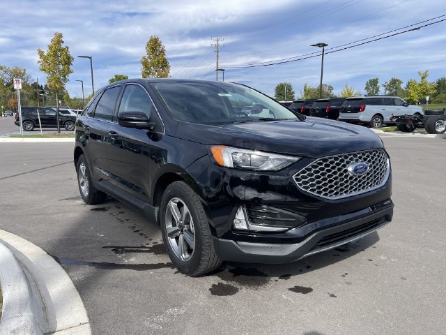Certified 2024 Ford Edge SEL w/ Convenience Package AWD/4WD image 7