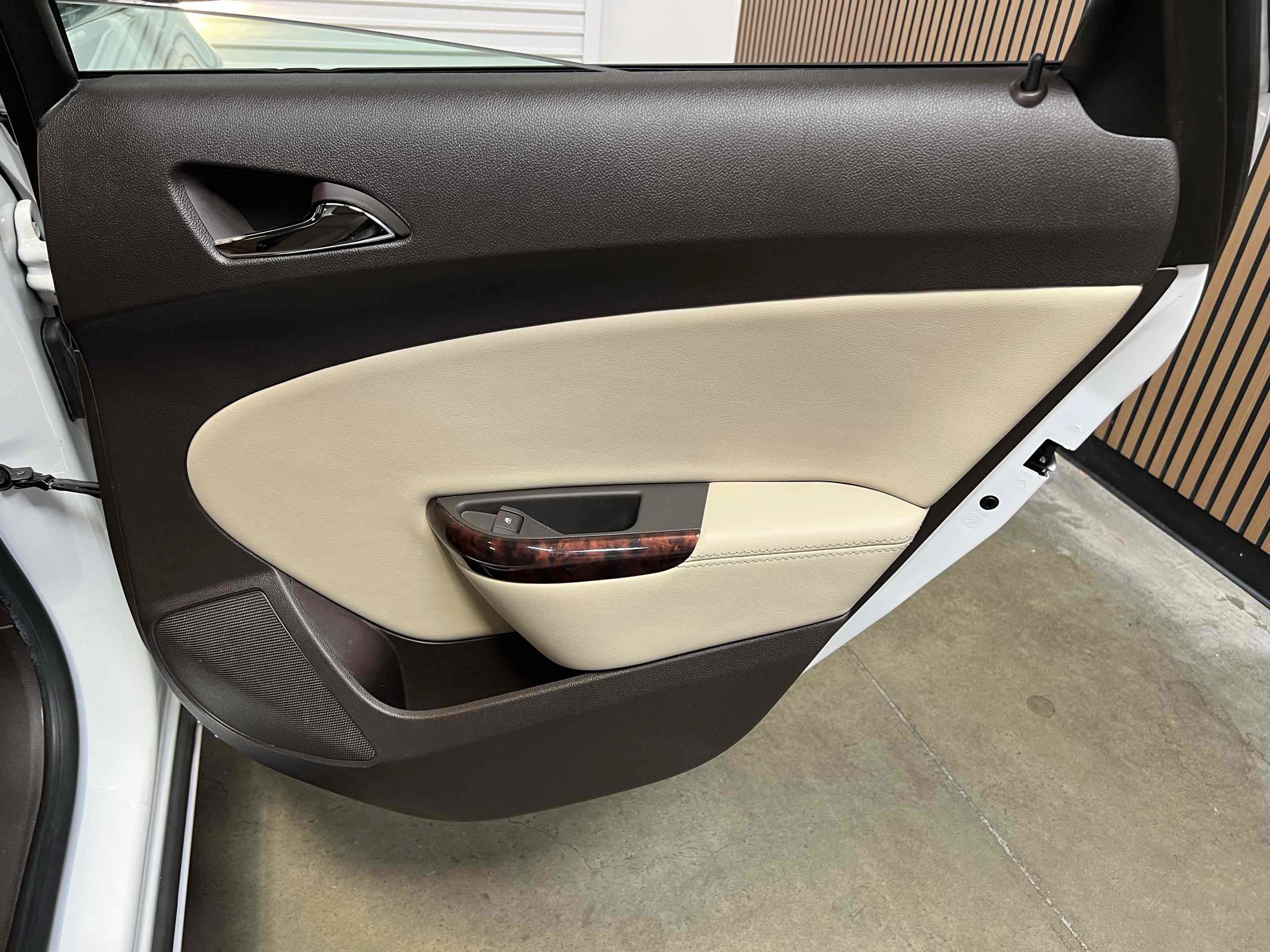 Used 2015 Buick Verano FWD image 56
