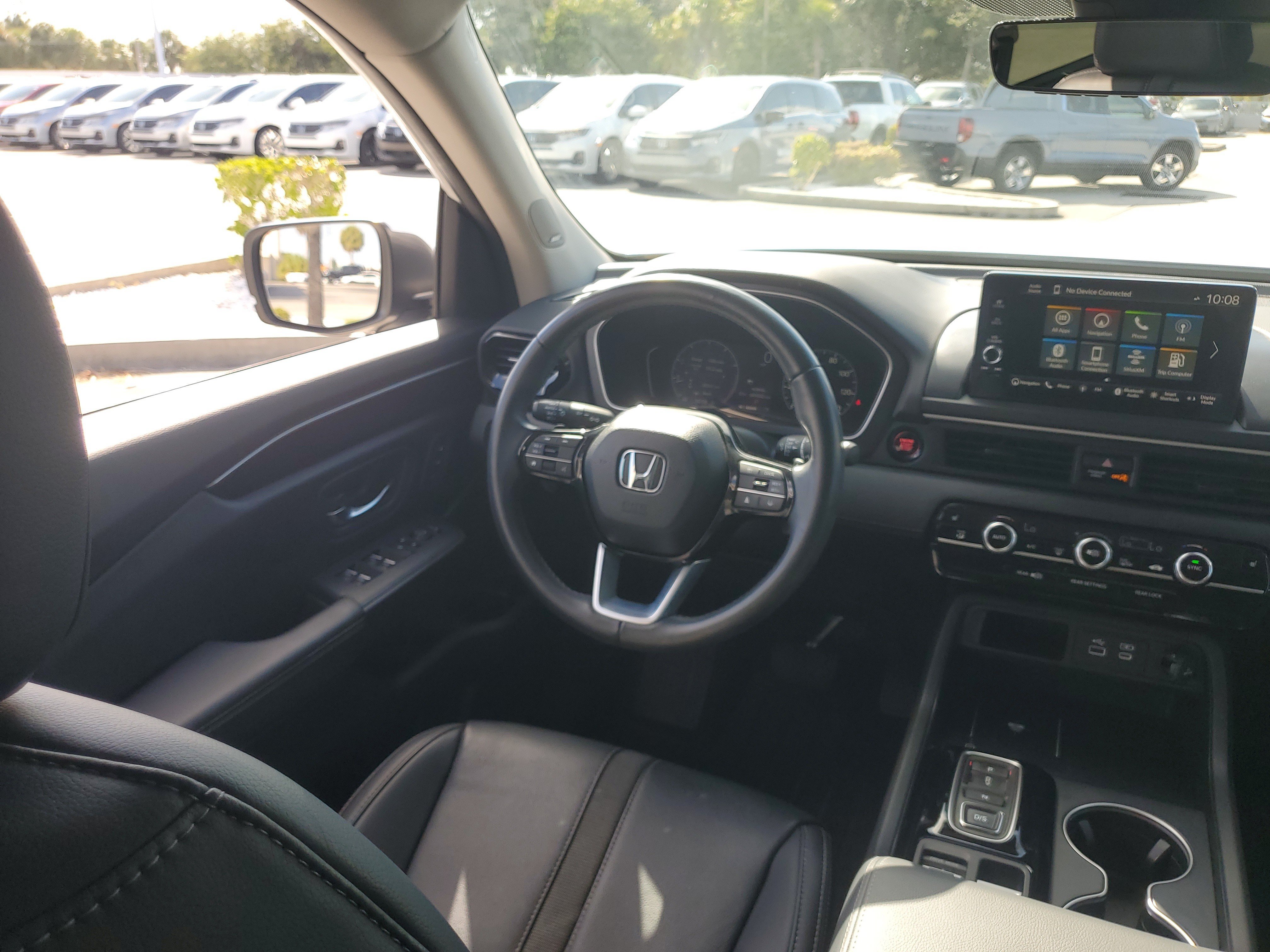 Used 2023 Honda Pilot Touring image 15