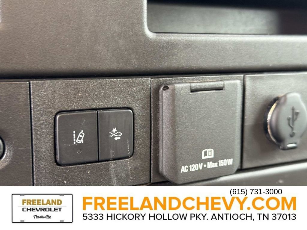 Used 2022 Chevrolet Express 3500 w/ Power Convenience Package image 31