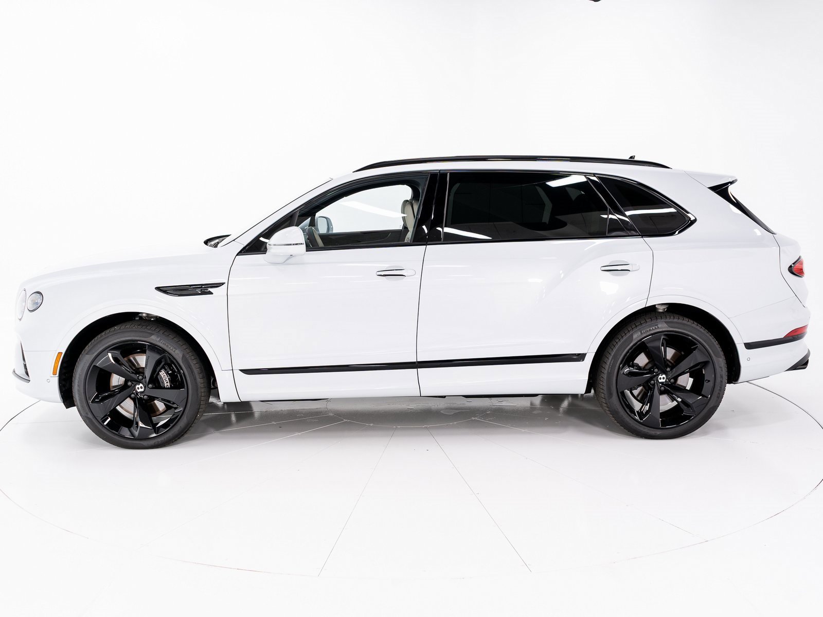 Certified 2023 Bentley Bentayga Extended Wheelbase image 2