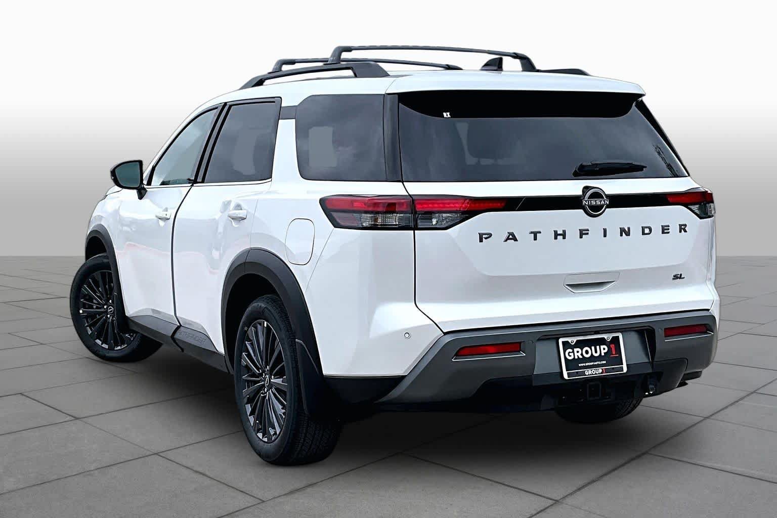 New 2026 Nissan Pathfinder SL FWD image 7