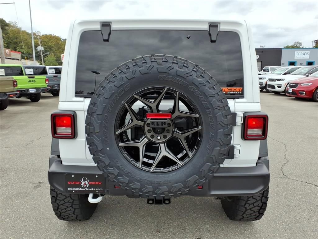 New 2025 Jeep Wrangler Willys image 5