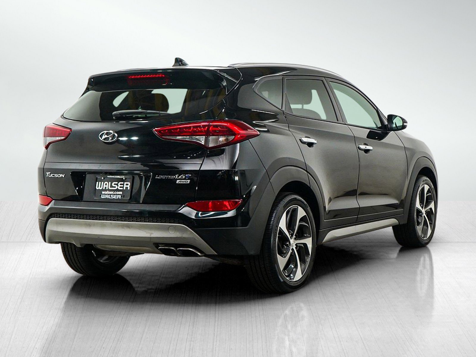 Used 2017 Hyundai Tucson Limited w/ Cargo Package AWD/4WD image 5