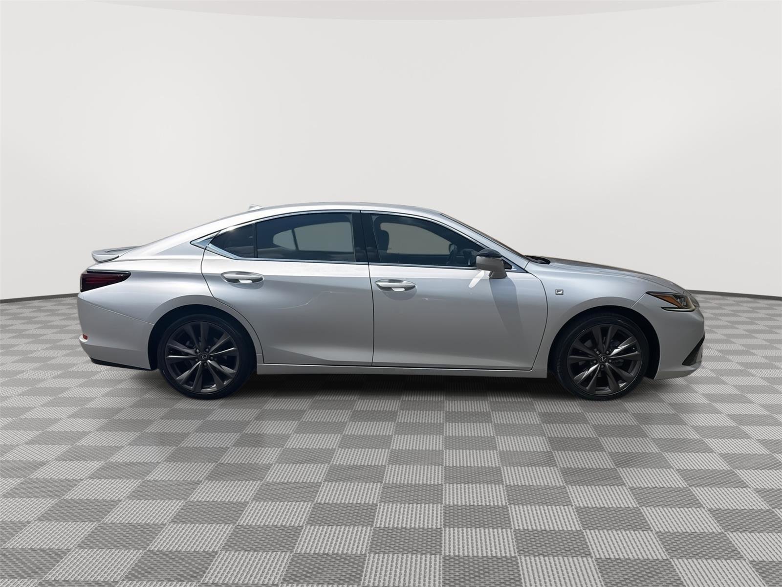 Used 2019 Lexus ES 350 F Sport w/ Accessory Package 2 FWD image 5