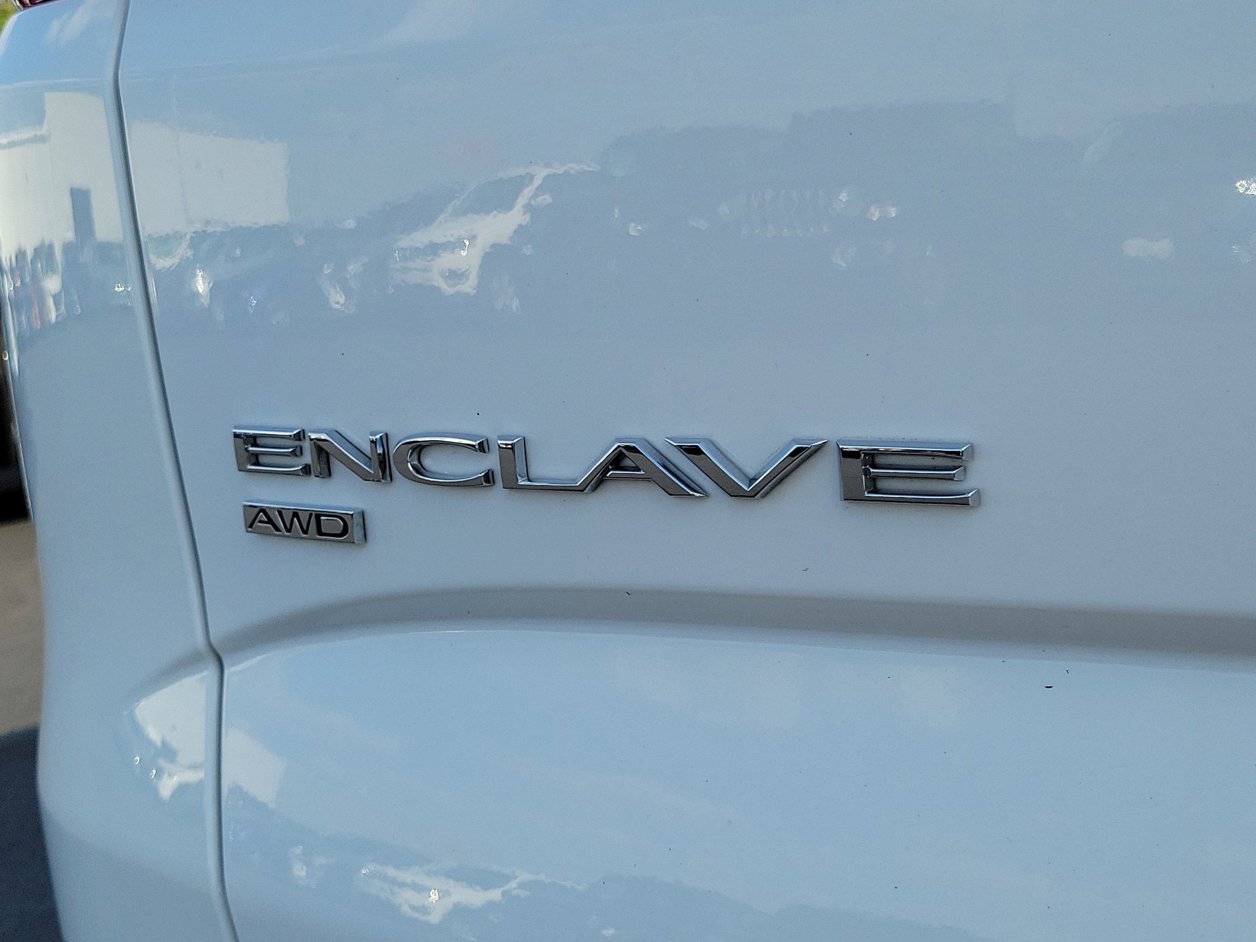 Used 2024 Buick Enclave Premium image 6