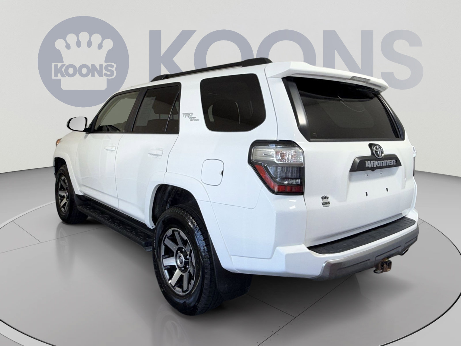 Used 2019 Toyota 4Runner TRD Off-Road Premium AWD/4WD image 4