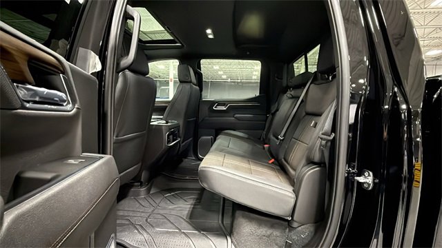 New 2026 Chevrolet Silverado 1500 High Country image 13