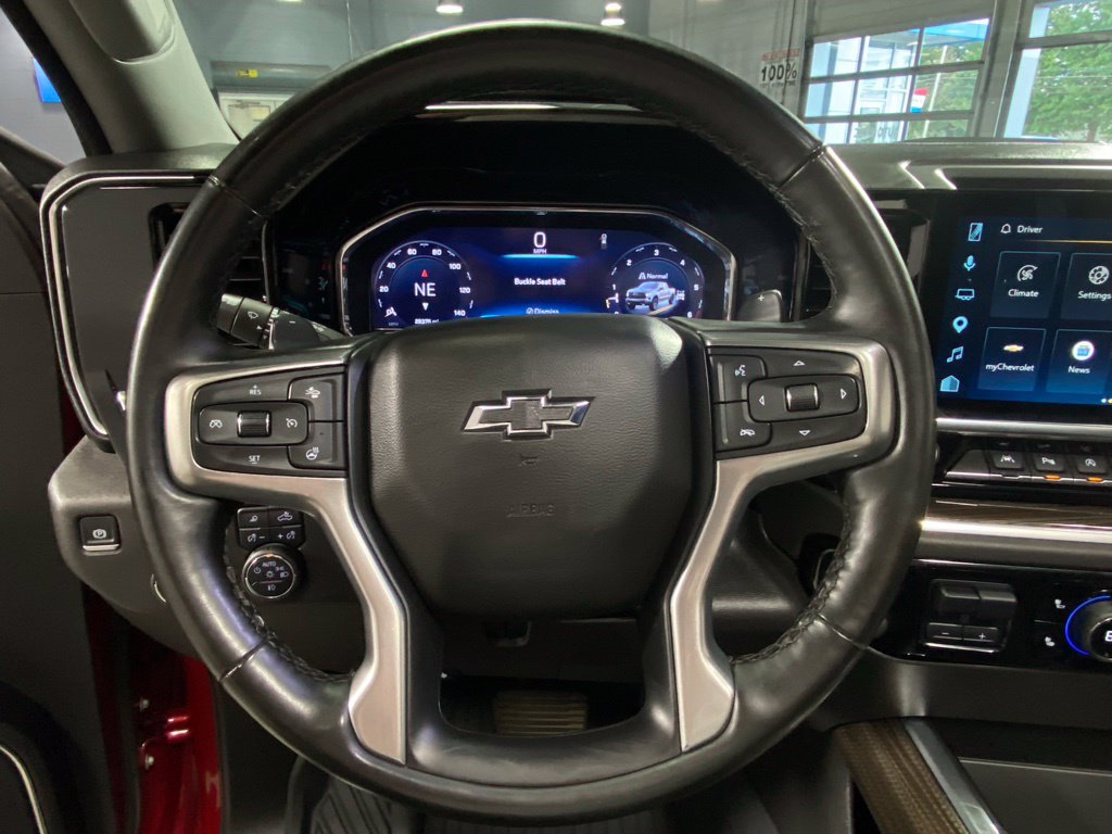 Used 2025 Chevrolet Silverado 1500 LT Trail Boss w/ Convenience Package II AWD/4WD image 20