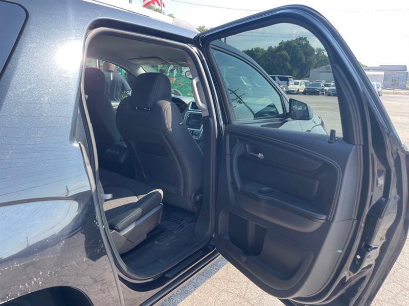 Used 2015 GMC Acadia SLE FWD image 10