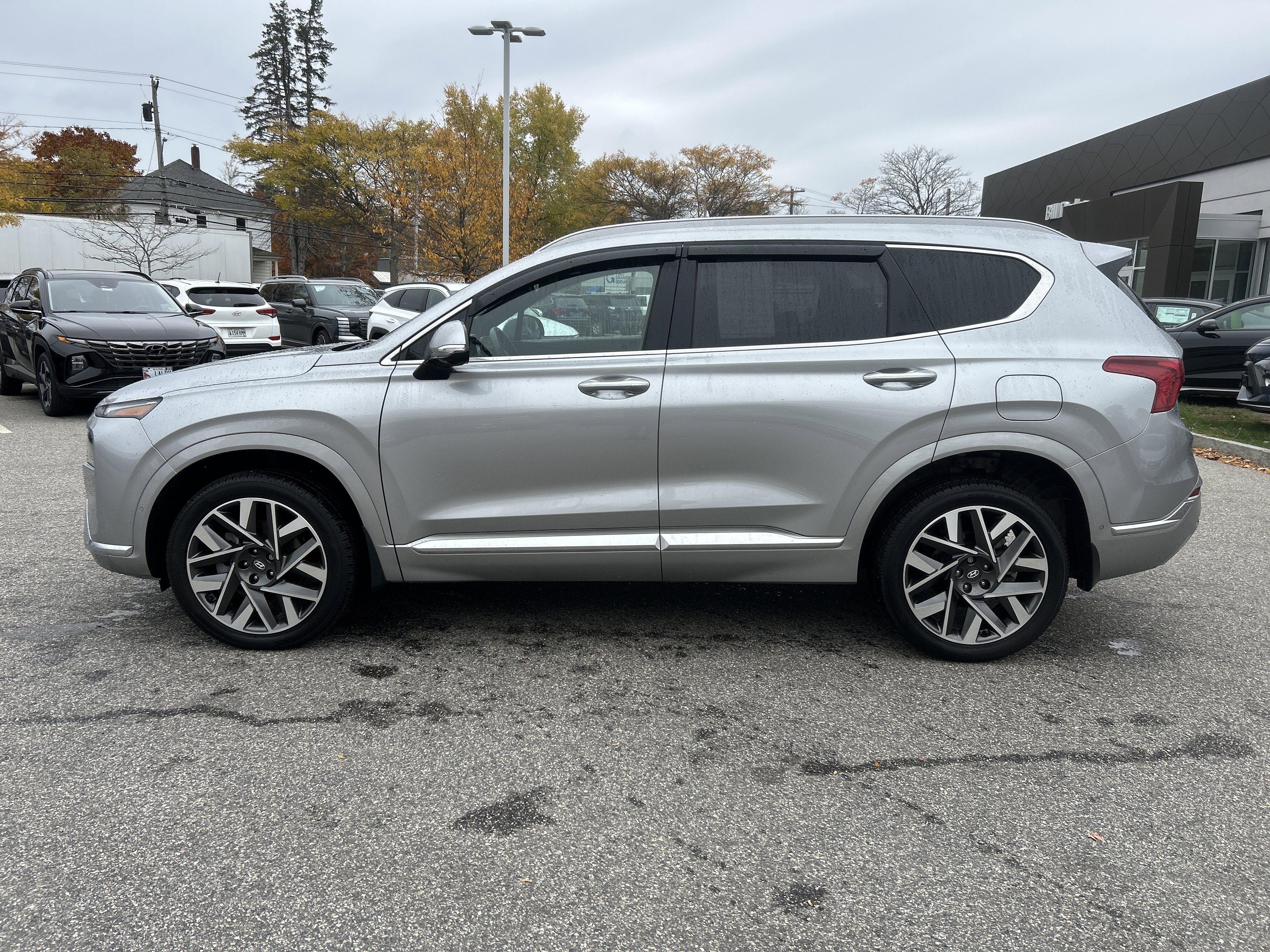 Certified 2023 Hyundai Santa Fe Calligraphy image 8