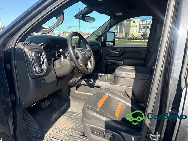 Used 2020 GMC Sierra 2500 AT4 w/ AT4 Premium Package AWD/4WD image 10