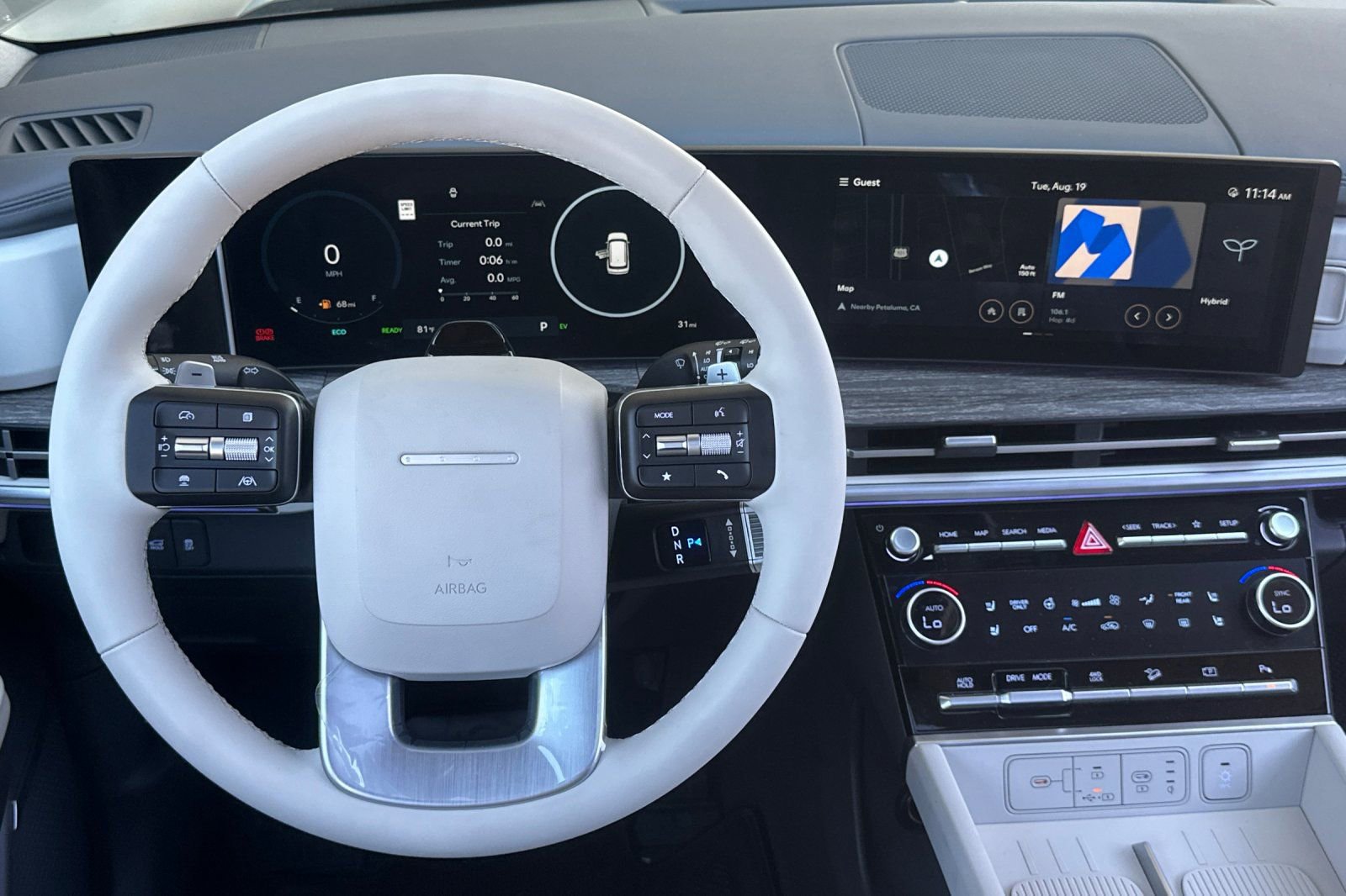 New 2025 Hyundai Santa Fe Limited image 14