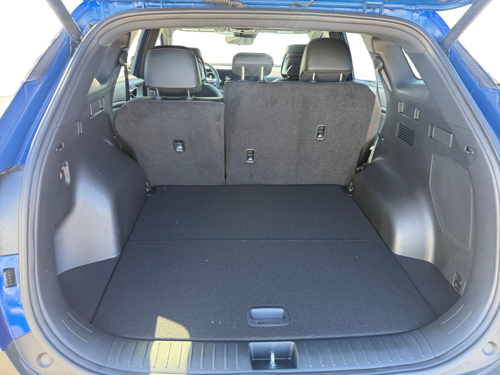 New 2025 Kia Sportage X-Pro image 17