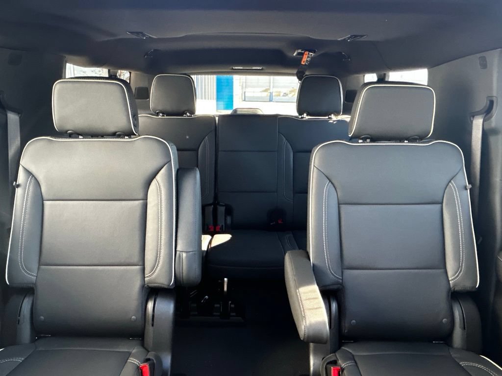New 2026 Chevrolet Suburban Premier w/ Sun And Tow Package AWD/4WD image 22