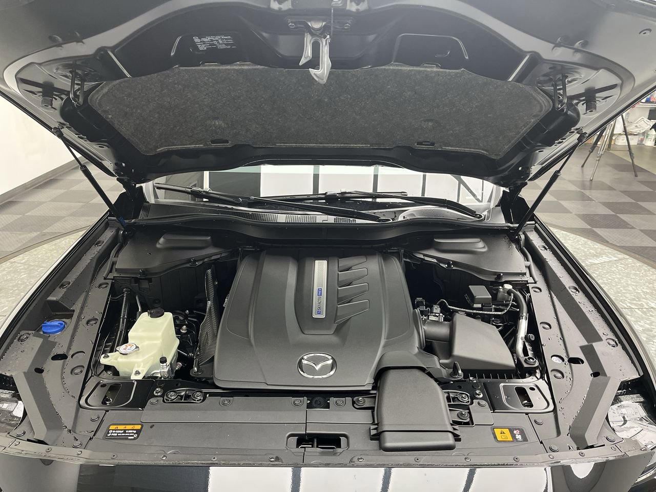 New 2026 MAZDA CX-90 Plug-In Hybrid w/Premium Sport AWD/4WD image 30