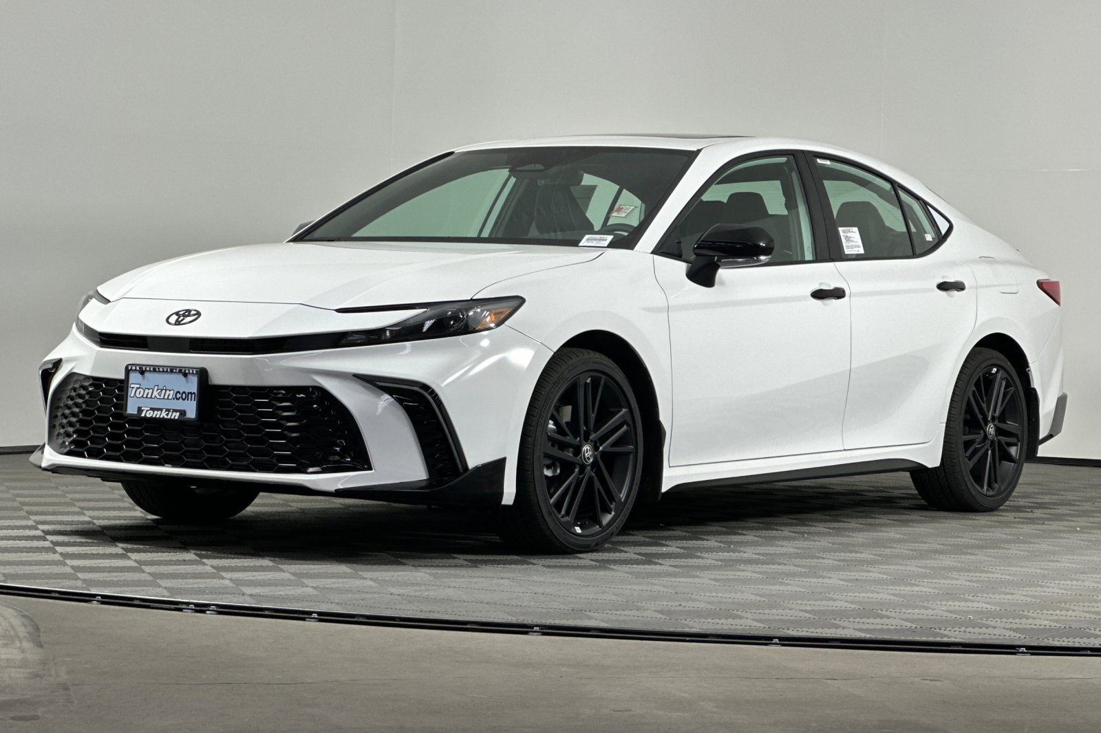 New 2026 Toyota Camry Hybrid image 8