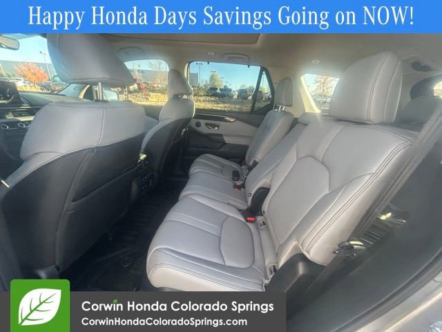 New 2025 Honda Pilot Touring image 21
