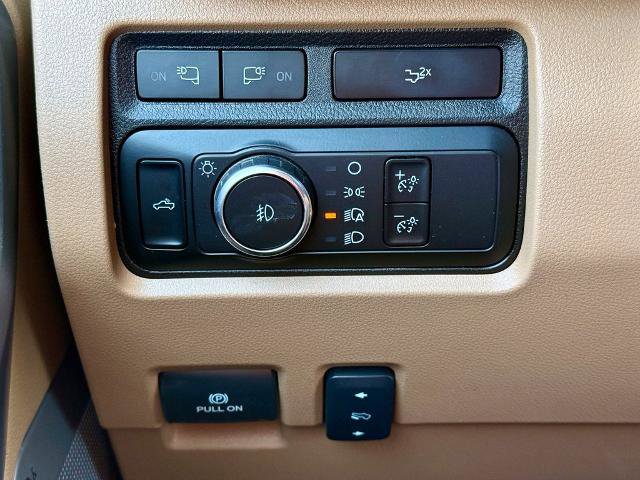 Certified 2024 Ford F350 Lariat w/ Chrome Package image 27