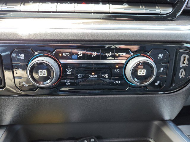 Used 2024 Chevrolet Silverado 3500 LTZ w/ LTZ Premium Package image 52