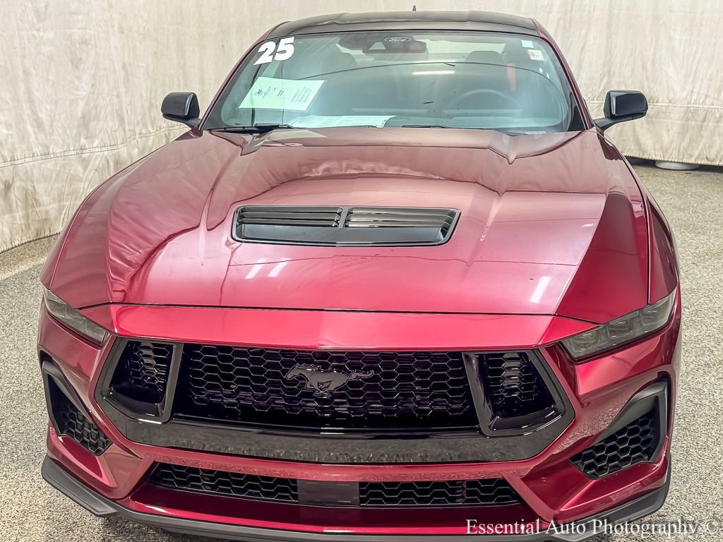 Used 2025 Ford Mustang GT w/ GT Performance Package image 6