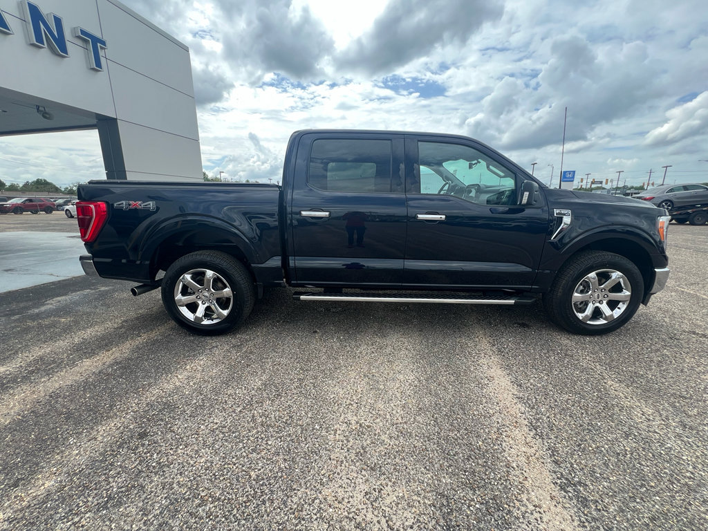 Used 2022 Ford F150 XLT w/ Equipment Group 302A High AWD/4WD image 10